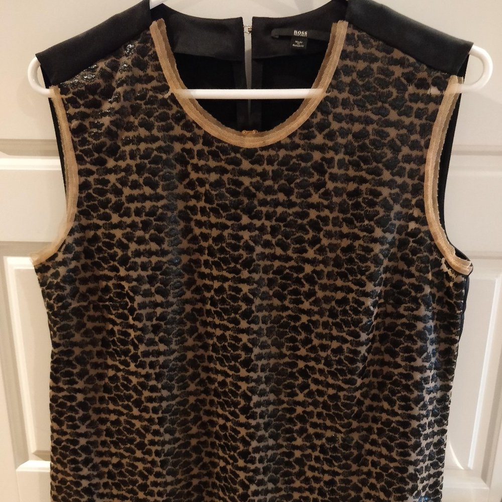 Hugo Boss Sleeveless Pullover Top